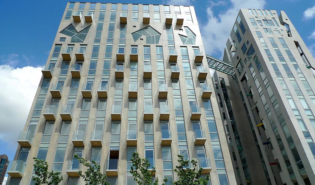 Riverside 2404 image 1